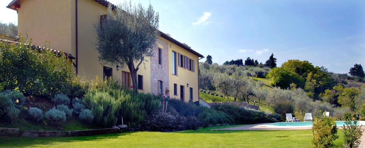 טרווי Agriturismo Fiordaliso מראה חיצוני תמונה