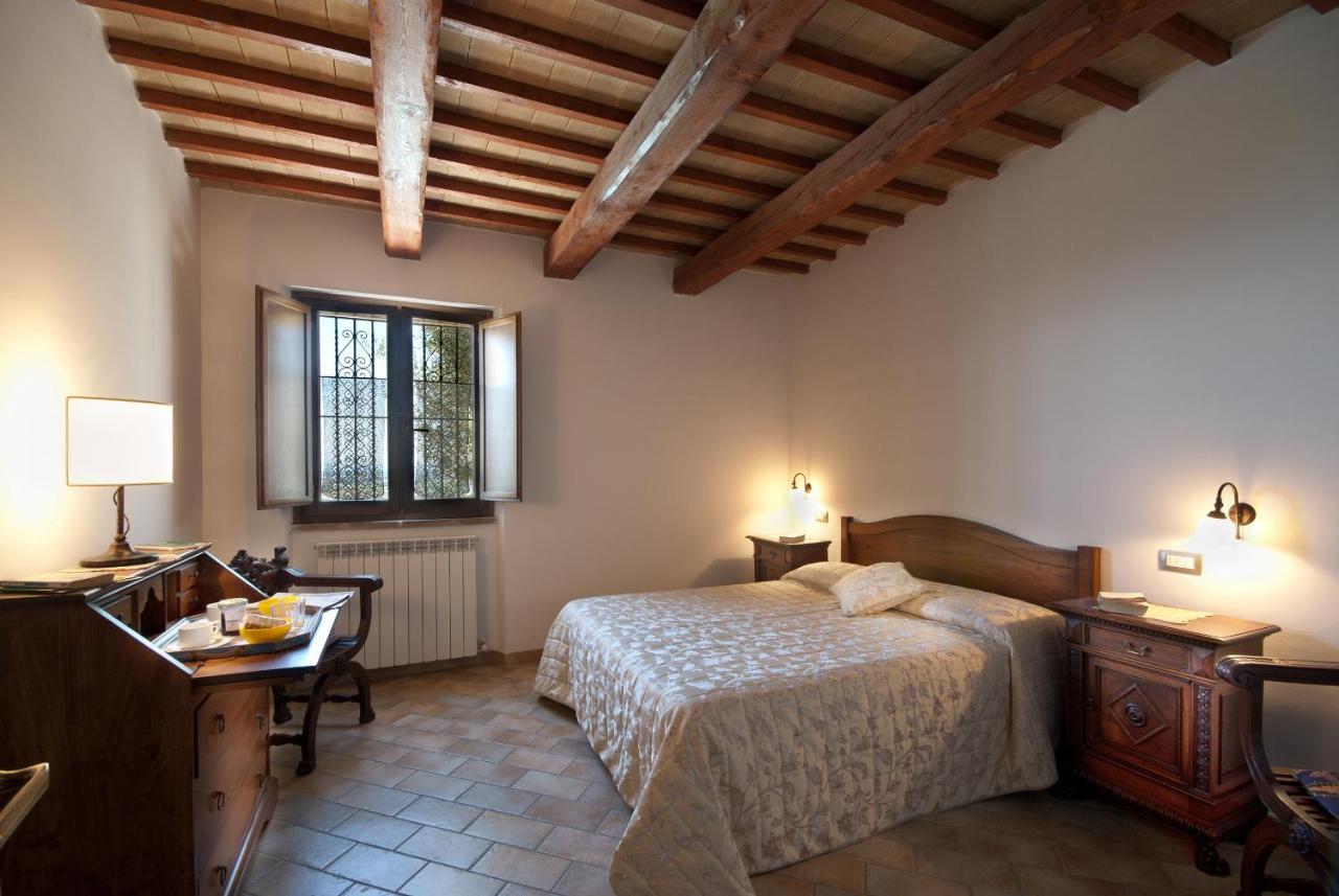 טרווי Agriturismo Fiordaliso מראה חיצוני תמונה